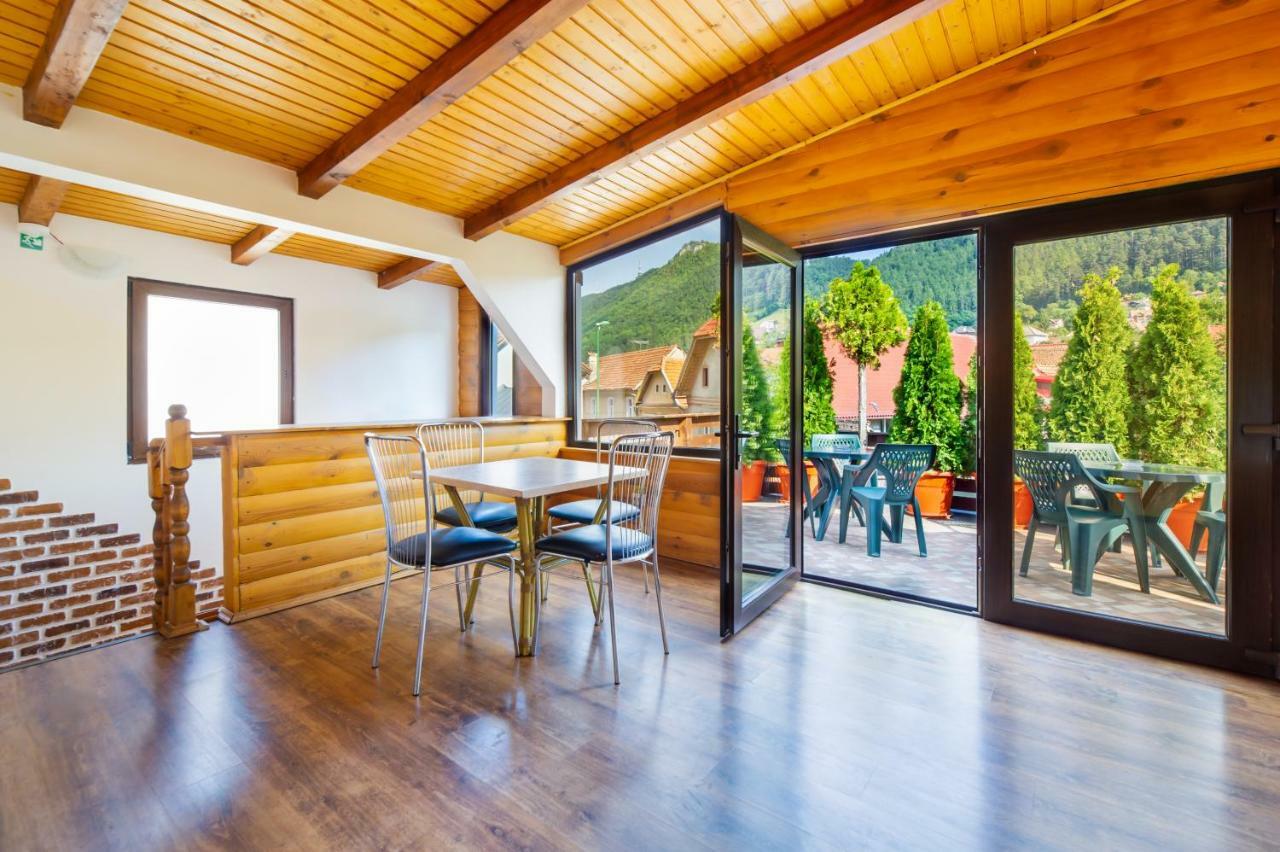 Apartament Casa Ivett Braszów Zewnętrze zdjęcie
